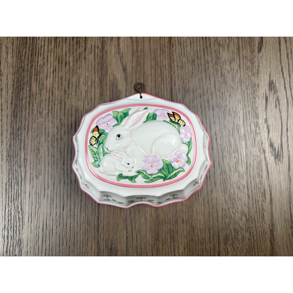 Vintage Franklin Mint Le Cordon Bleu Rabbit Wall plaque